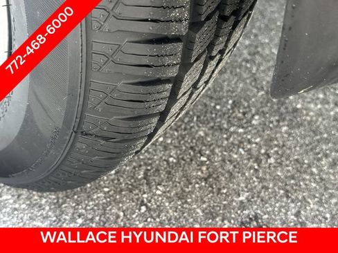 Used 2024 Kia Sportage LX FWD image 13