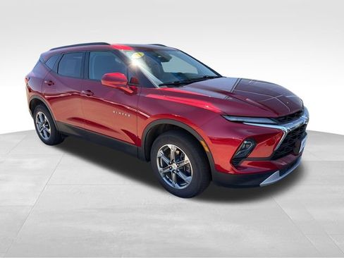 Used 2023 Chevrolet Blazer LT w/ Convenience Package AWD/4WD image 8