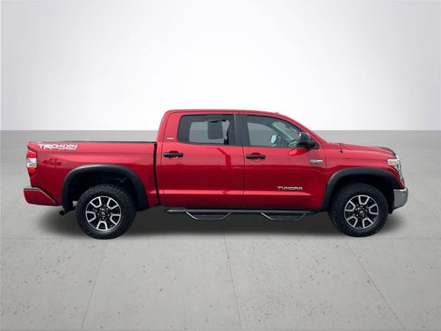 Certified 2018 Toyota Tundra SR5 w/ TRD Off Road Package AWD/4WD image 7