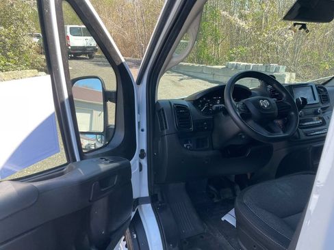 Used 2023 RAM ProMaster 2500 FWD image 10