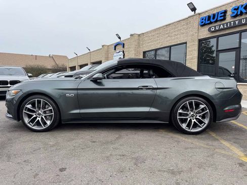 Used 2016 Ford Mustang GT Premium image 18