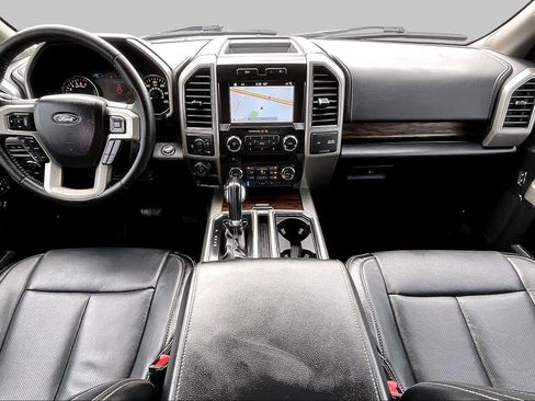 Used 2018 Ford F150 Lariat RWD image 14