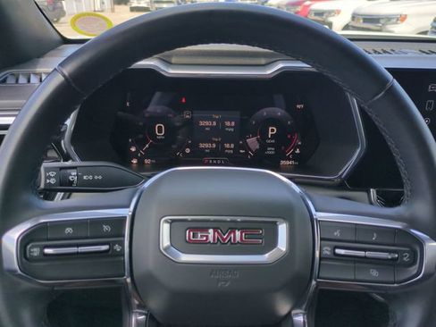 Used 2024 GMC Canyon Elevation RWD image 30