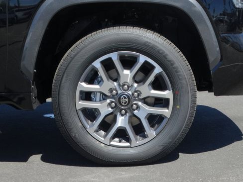New 2026 Toyota Tundra 1794 Edition AWD/4WD image 4