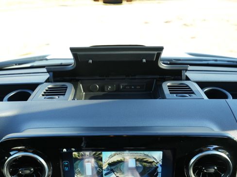 New 2026 Mercedes-Benz Sprinter 2500 image 36