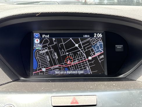 Used 2015 Acura TLX w/ Technology Package FWD image 18