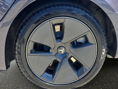 Used 2023 Tesla Model 3 Standard Range RWD image 37