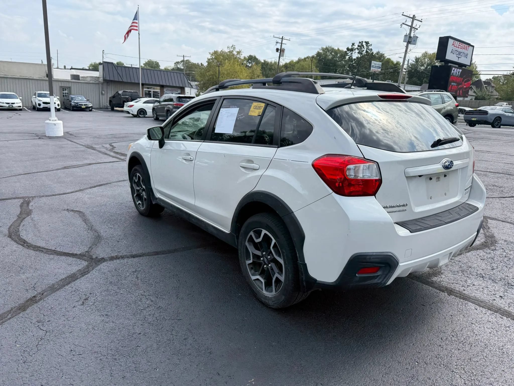 Used 2016 Subaru Crosstrek 2.0i Premium AWD/4WD image 5