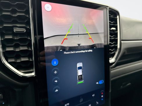 Used 2024 Ford Ranger XLT w/ Equipment Group 301A High image 15