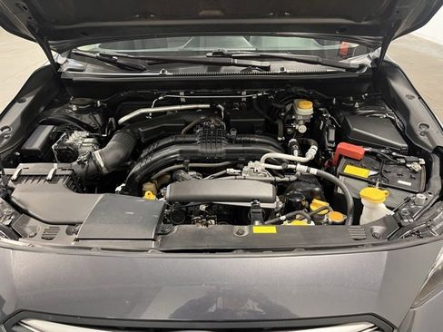 Used 2022 Subaru Crosstrek 2.0i Premium image 9