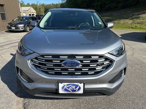 Used 2022 Ford Edge Titanium image 3