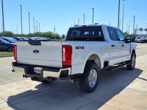 Used 2025 Ford F250 XLT AWD/4WD image 7