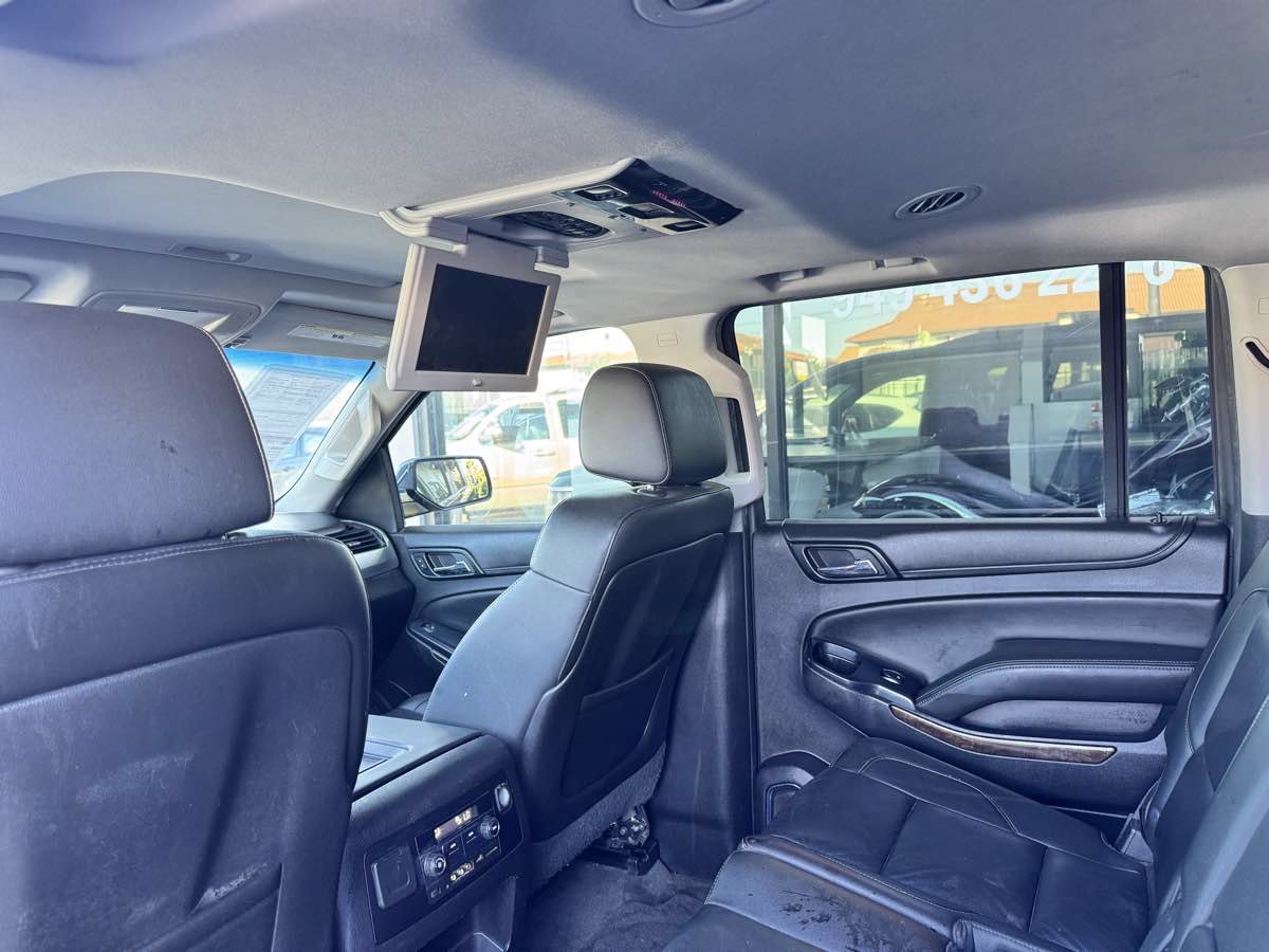 Used 2015 Chevrolet Suburban LT AWD/4WD image 30