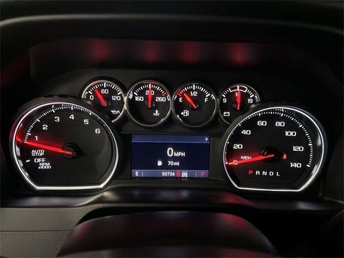 Used 2021 Chevrolet Silverado 1500 LT image 12