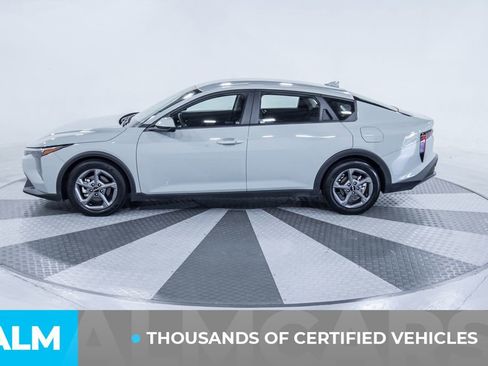 Used 2025 Kia K4 LXS image 4