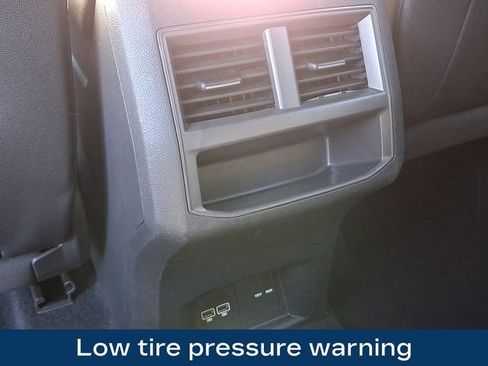 Used 2020 Volkswagen Atlas Cross Sport SE image 13