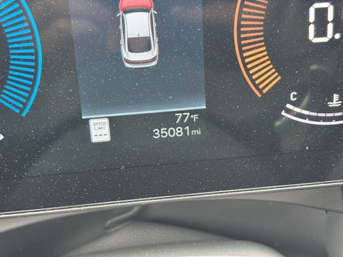 Used 2025 Hyundai Sonata SEL FWD image 40