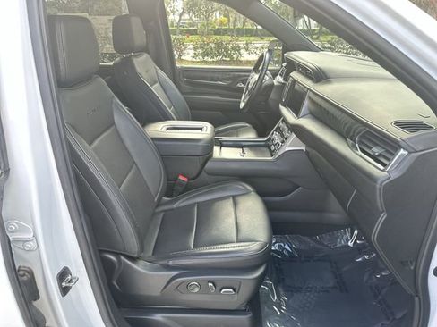 Used 2023 GMC Yukon Denali image 26
