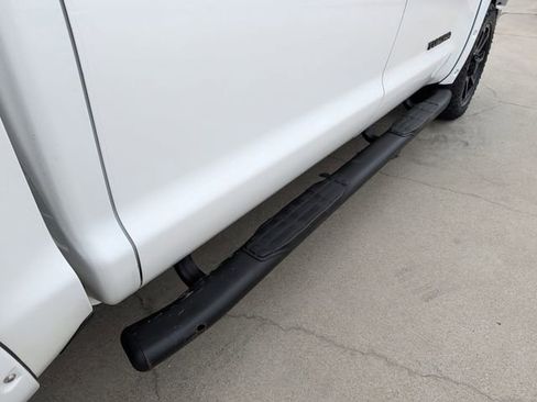 Used 2019 Toyota Tundra SR5 w/ SR5 Upgrade Package AWD/4WD image 29