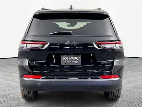 New 2025 Jeep Grand Cherokee L Limited w/ Black Appearance Package image 5