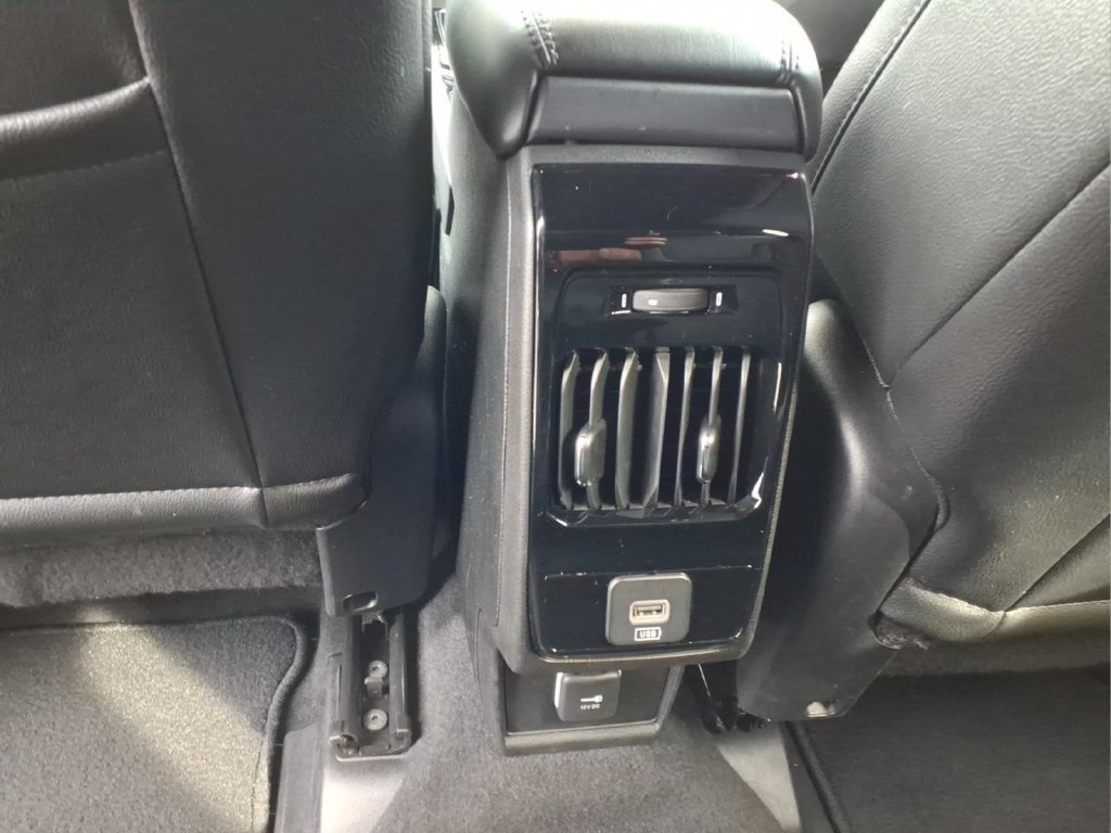 Used 2024 Jeep Compass Limited AWD/4WD image 7