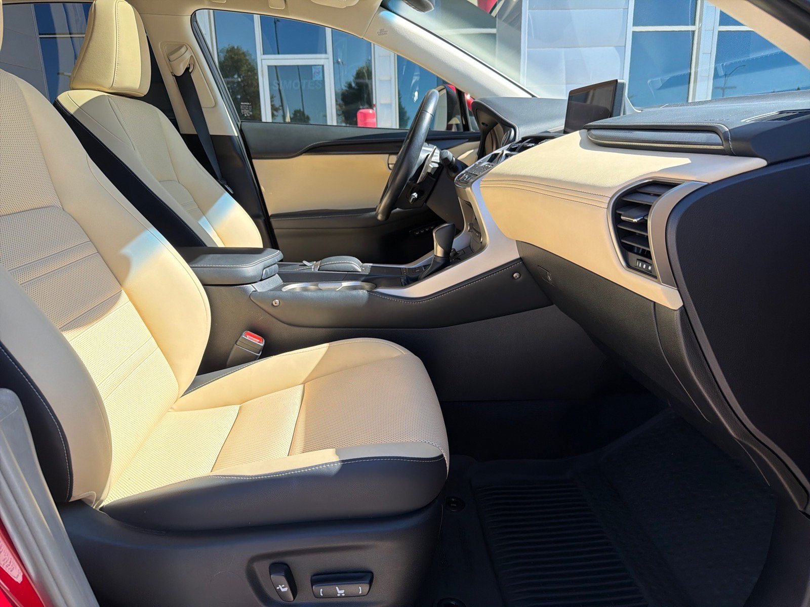 Used 2018 Lexus NX 300 AWD w/ Premium Package image 31