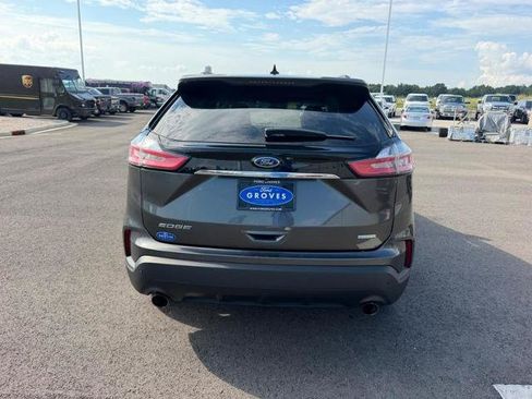 Certified 2020 Ford Edge SE FWD image 6