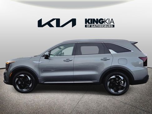Certified 2026 Kia Sorento EX AWD/4WD image 7