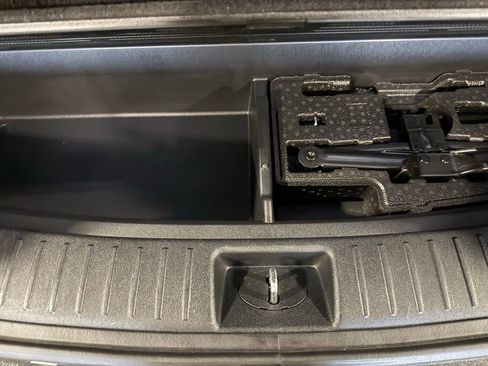 Certified 2023 Kia Sorento SX Prestige image 27