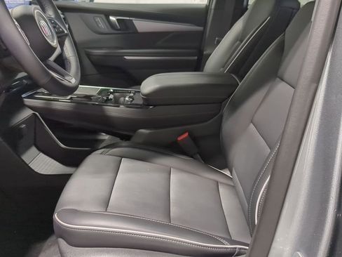 Used 2025 Buick Enclave Preferred image 28