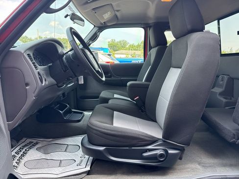 Used 2011 Ford Ranger XLT w/ Bright Trim Group AWD/4WD image 12