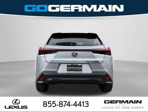 New 2026 Lexus UX 300h AWD image 7