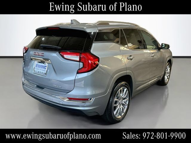 Used 2023 GMC Terrain Denali w/ Denali Premium Package AWD/4WD image 7