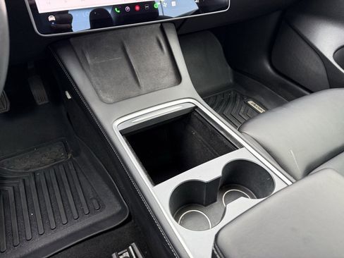 Used 2021 Tesla Model 3 Standard Range Plus image 22