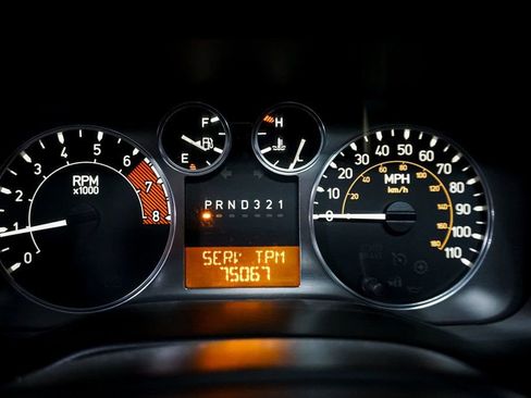 Used 2008 HUMMER H3 image 19