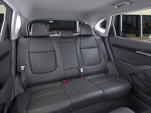 New 2026 Kia Seltos EX FWD image 16