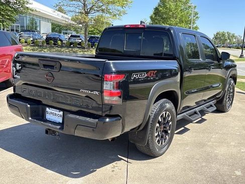 Used 2022 Nissan Frontier PRO-4X w/ Technology Package AWD/4WD image 3