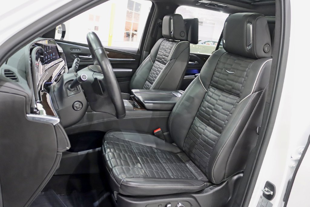 Used 2023 Cadillac Escalade Sport Platinum AWD/4WD image 31