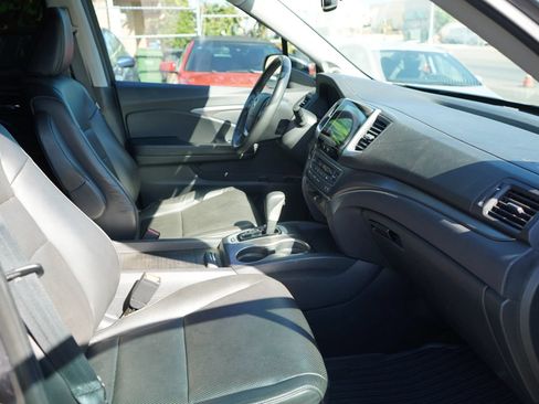 Used 2019 Honda Ridgeline RTL-T image 19