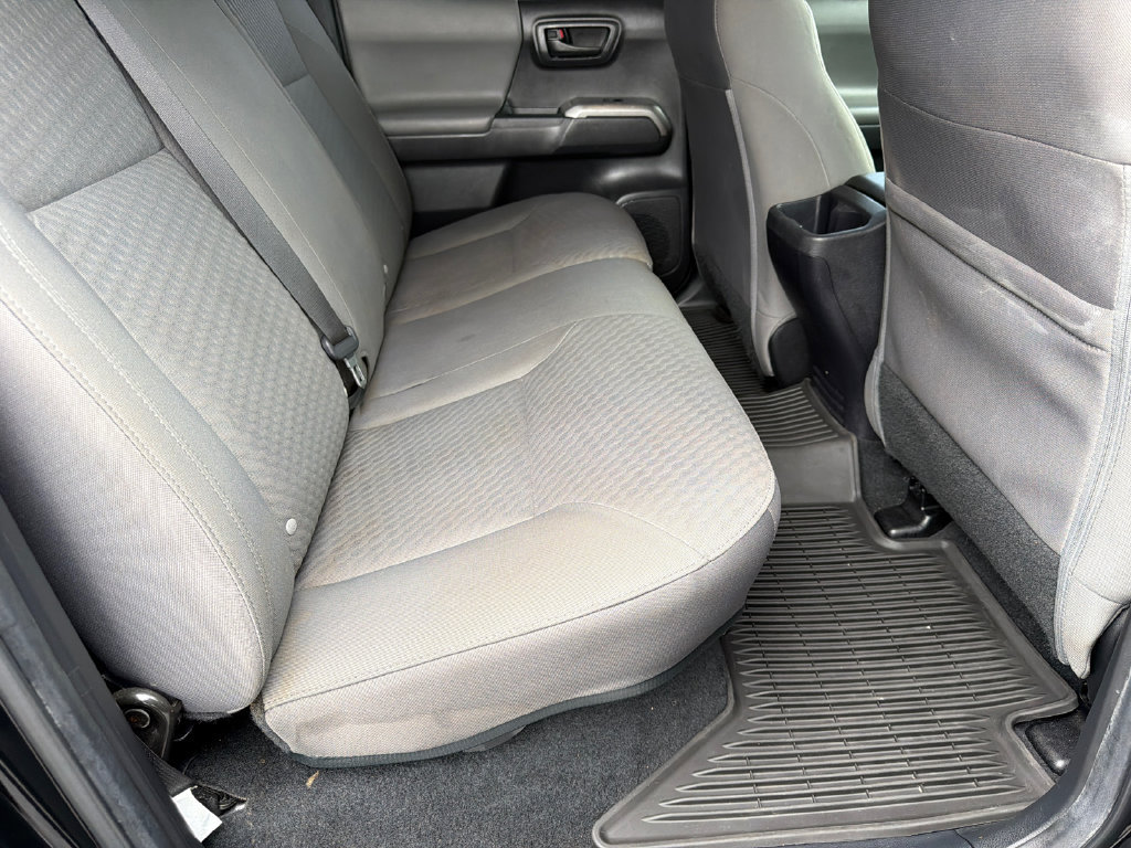 Used 2022 Toyota Tacoma SR5 w/ Technology Package RWD image 18