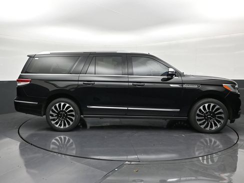 Used 2024 Lincoln Navigator L Black Label AWD/4WD image 6