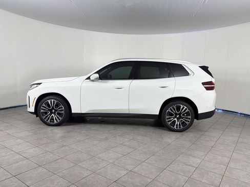 Used 2026 BMW X3 xDrive30i w/ Convenience Package AWD/4WD image 2