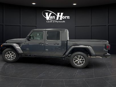 New 2026 Jeep Gladiator Sport