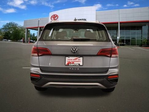 Used 2022 Volkswagen Taos S image 3