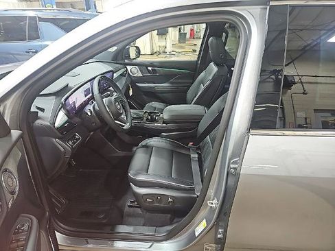 New 2026 Buick Enclave Avenir w/ Super Cruise Package image 11