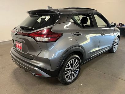Used 2024 Nissan Kicks SR