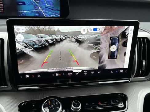 New 2026 Ford Expedition Active image 19