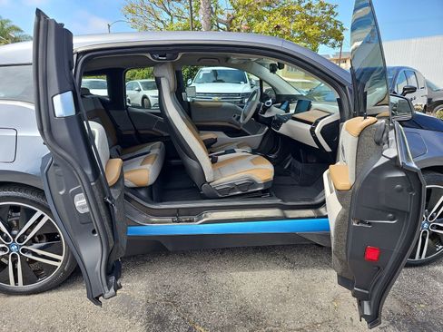 Used 2016 BMW i3 RWD image 12
