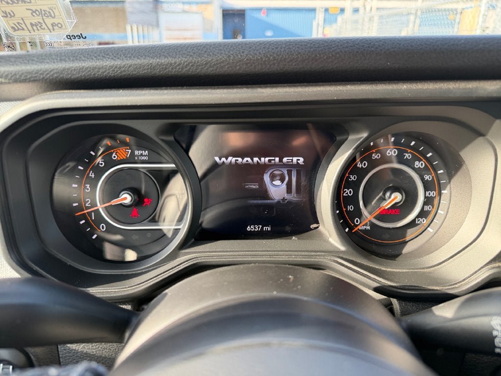 Used 2025 Jeep Wrangler Unlimited Sport AWD/4WD image 34