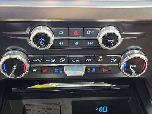 Used 2026 Ford F250 King Ranch AWD/4WD image 30